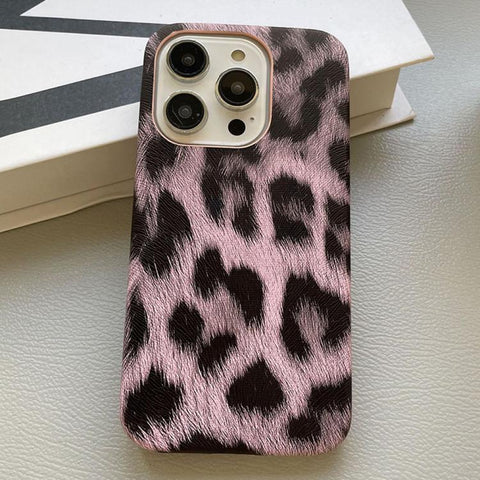 Leopard Print Leather-Textured PU Phone Case, For iPhone 13 Pro, For iPhone 13, For iPhone 12, For iPhone 12 Pro Max, For iPhone 12 Pro, For iPhone 11 Pro Max, For iPhone 11, For iPhone 11 Pro