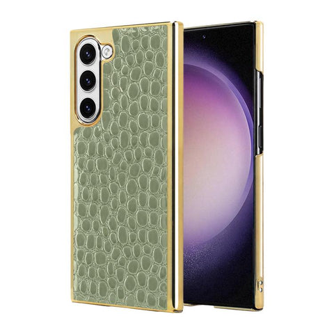 Pearl Crocodile Texture Electroplated Frame PC + Vegan Leather Phone Case, For Galaxy S25 5G, For Galaxy S25 Ultra 5G, For Galaxy S24 Ultra 5G, For Galaxy S24 5G, For Galaxy S23 Ultra 5G, For Galaxy S23 5G, For Galaxy S22 Ultra 5G, For Galaxy S22 5G