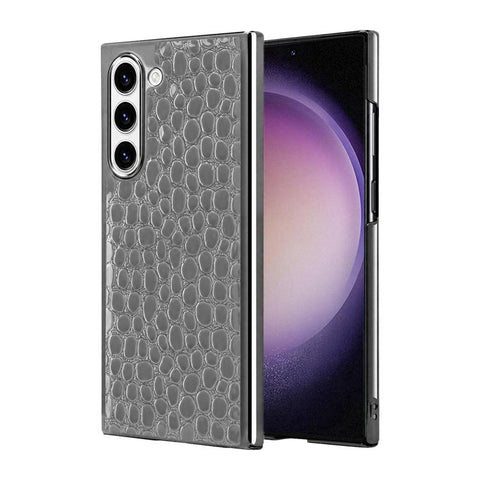 Pearl Crocodile Texture Electroplated Frame PC + Vegan Leather Phone Case, For Galaxy S25 5G, For Galaxy S25 Ultra 5G, For Galaxy S24 Ultra 5G, For Galaxy S24 5G, For Galaxy S23 Ultra 5G, For Galaxy S23 5G, For Galaxy S22 Ultra 5G, For Galaxy S22 5G