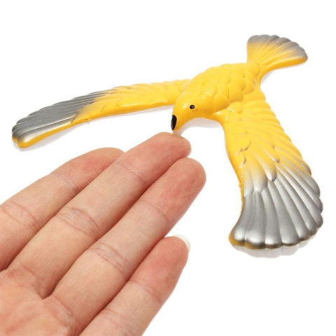2 PCS Miracle Style Novelty Amaze Eagle Magic Box Balance Bird  Children Educational Toys Random Color, Amaze  Eagle Magic Box