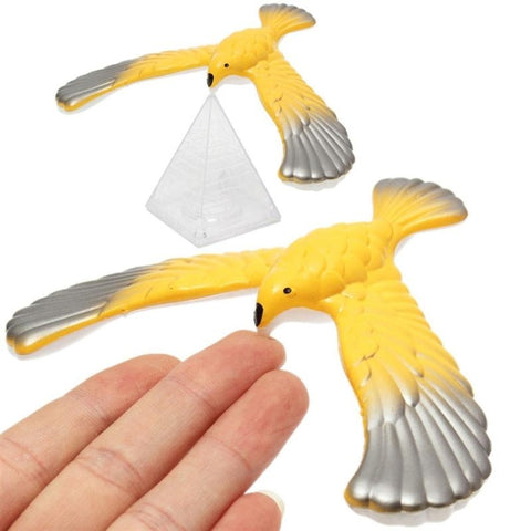 2 PCS Miracle Style Novelty Amaze Eagle Magic Box Balance Bird  Children Educational Toys Random Color, Amaze  Eagle Magic Box