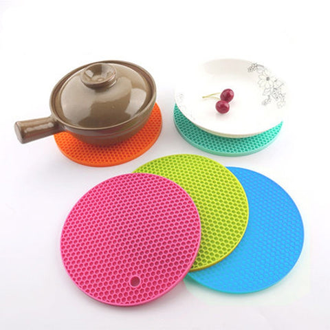 Honeycomb Silicone Round Non-slip Heat Resistant Mat, Size: 18x18x0.8cm, Honeycomb Silicone Mat