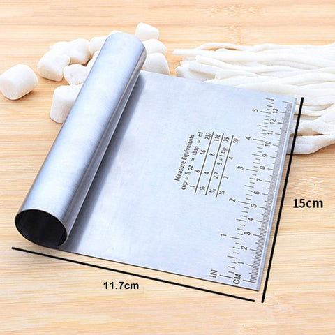 Home Durable Stainless Steel with Scale Section Noodle Cutter Baking Tools, Noodle Cutter (Silver)