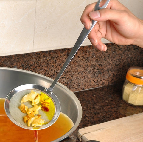 2 PCS Kitchen Stainless Steel Mesh Skimmer Vegetable Residue Oil Mesh Colander Strainer, Size: 19x7.3x6.2cm, 19x7.3x6.2cm