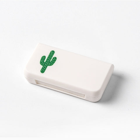 8 PCS Small Portable Moisture-proof Sealed Medicine Box 3 Compartments A Day Medicine Divided, Flamingo, Cactus, Turtle Leaf, Pineapple, Letter