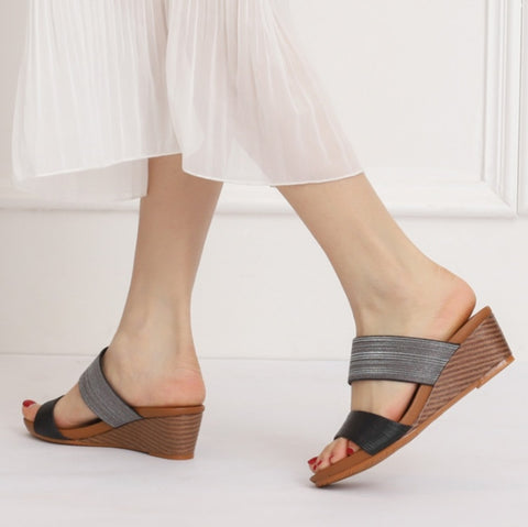 Ladies Sandals And Slippers Fashionable Outer Wear Platform High Heels, 36, 37, 38, 39, 40, 41, 42