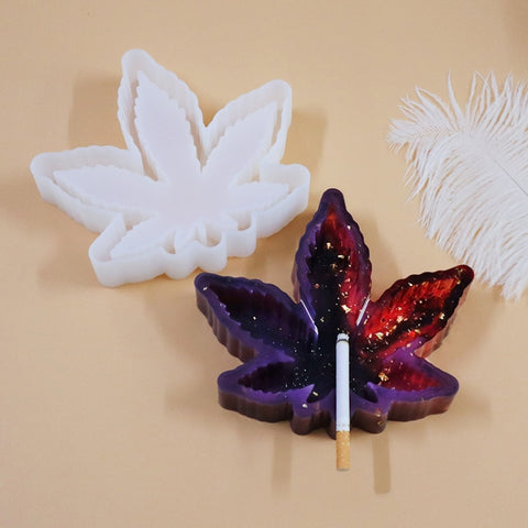 DIY Crystal Epoxy Mold Maple Leaf Ashtray Tooth Grinding Cigarette Grinding Combination Silicone Mold, Maple Leaf  Shape