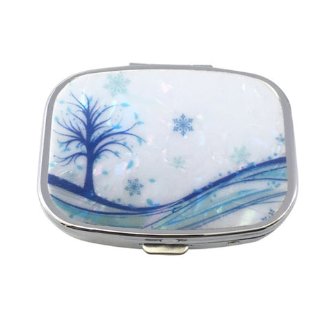 2 PCS Y10336 Two-Compartment Metal Portable Pill Box, Dragonfly, Wind Cloud, Green Peacock, Cactus, Blue Tree, Purple Rose, Lotus Flower, White Leopard