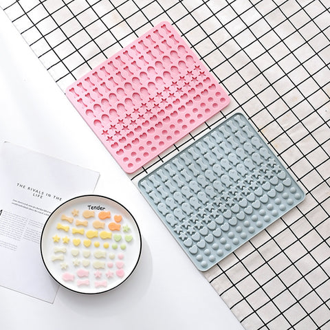 130 Grids Silicone Mat Baking Mold Mini Pet Snacks Dog Food Baking Pan Mold Biscuit Cake Mold, Blue, Pink