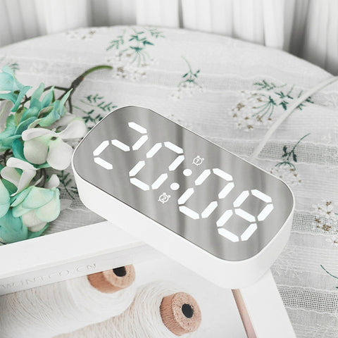 6637 LED Digital Display Temperature Electronic Clock Desktop Mirror Alarm Clock