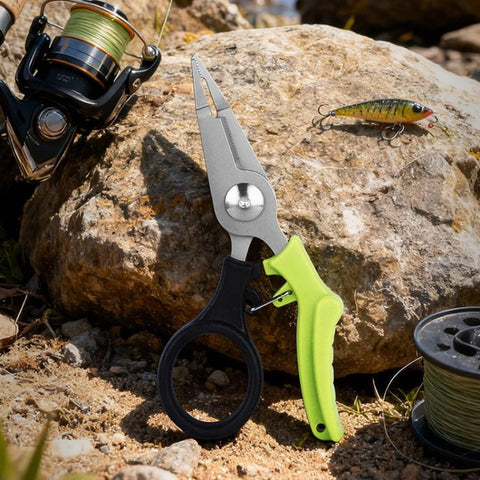Multifunctional Fishing Scissors Mini Portable Lure Pliers, Black Green