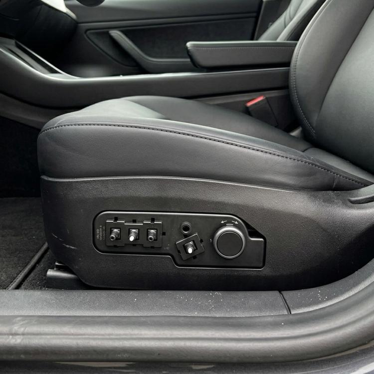 For 2021-2023 Tesla Model 3 / Y Front Seat Adjustment Switch 1551855-01-A, Left, Right
