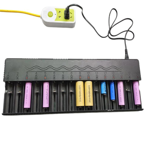 3.7V-4.2V 16-Slot Smart Lithium Battery Charger For 26650 / 18650 / 21700 Batteries, US Plug, EU Plug