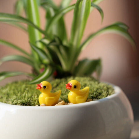 5 PCS Mini Doll House Accessories Resin Three-dimensional Small Yellow Duck Plant Decoration, Yellow Duck Plant Decoration